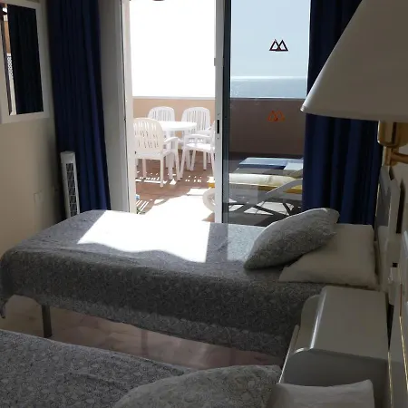 Enjoy Holiday-wonderful Views Apartment *